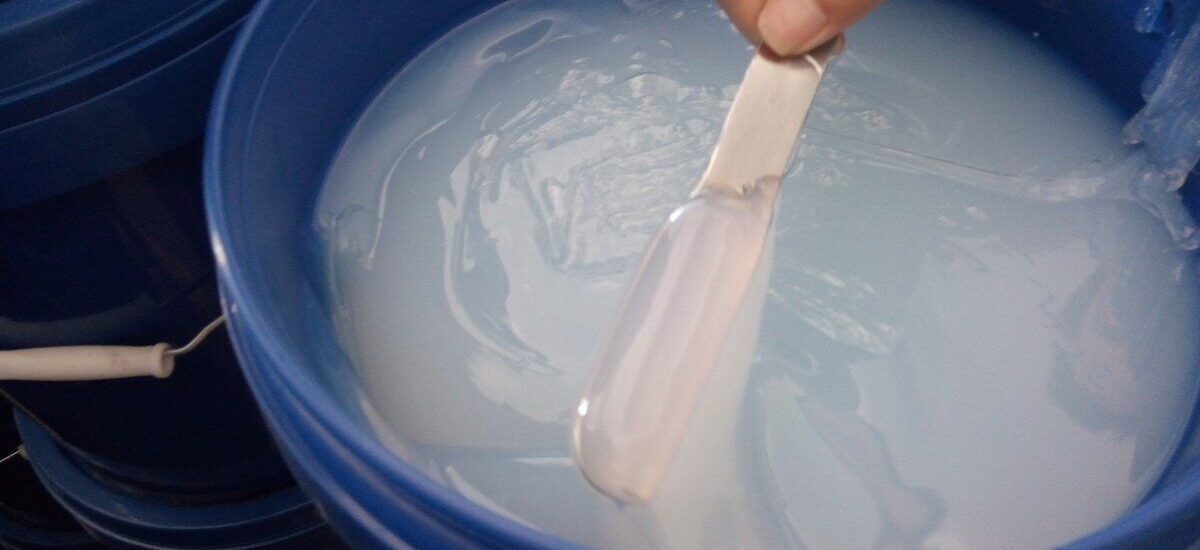 Silicone không cần sơn lót
